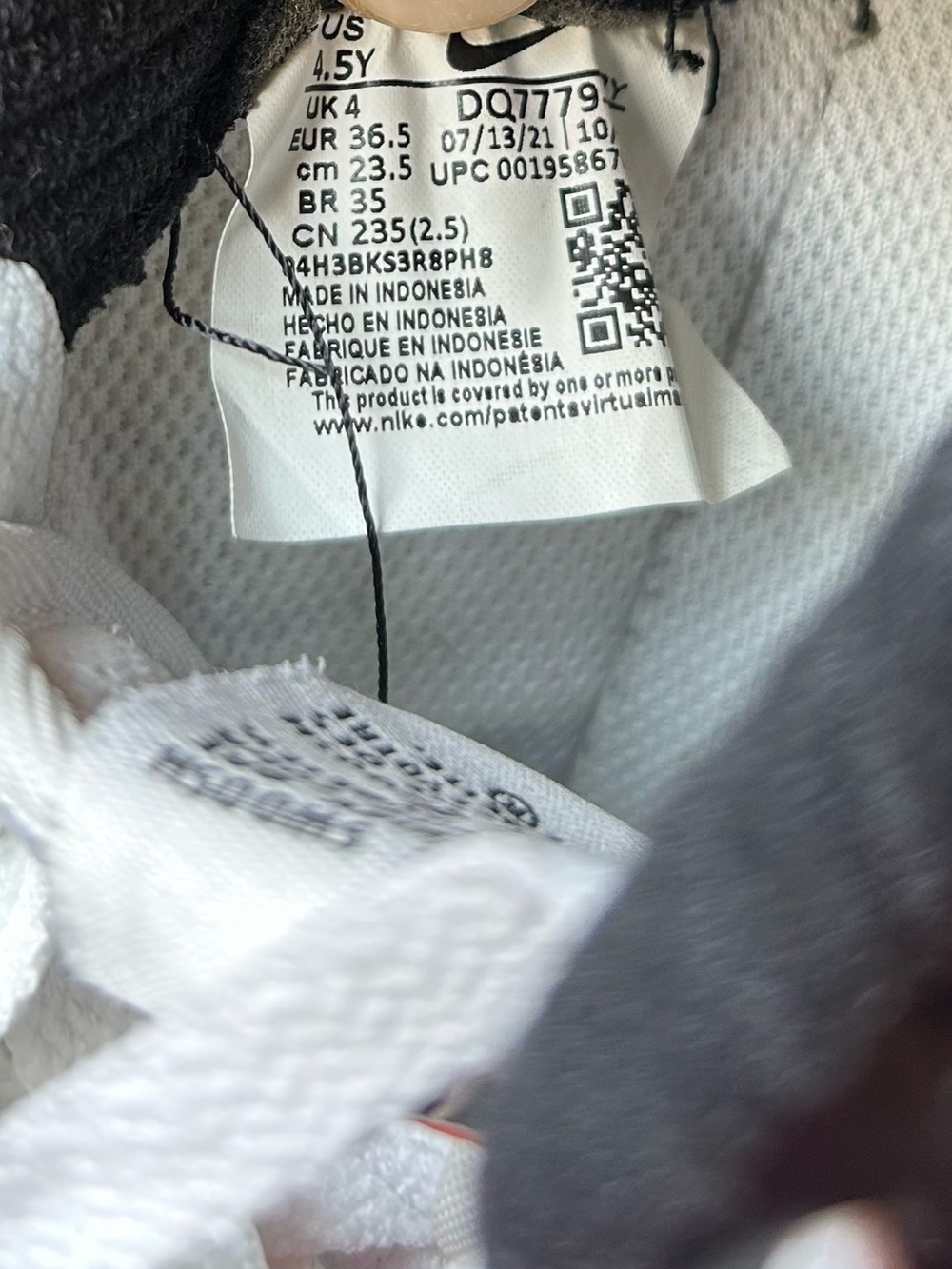 Shirt Subcategory Classification - Picture 5 of 7